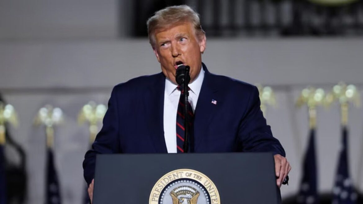 Trump administration’s new circular creates chaos, government employees in trouble! Trump administration's new circular creates chaos, government employees in trouble!